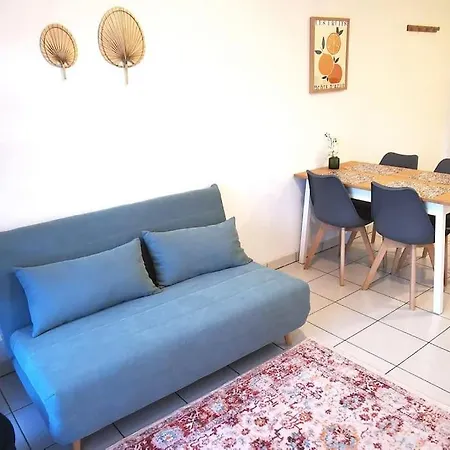 Grand Lumineux Et Sa Terrasse Au Calme 아파트