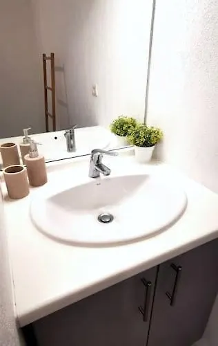 Διαμέρισμα Grand Lumineux Et Sa Terrasse Au Calme